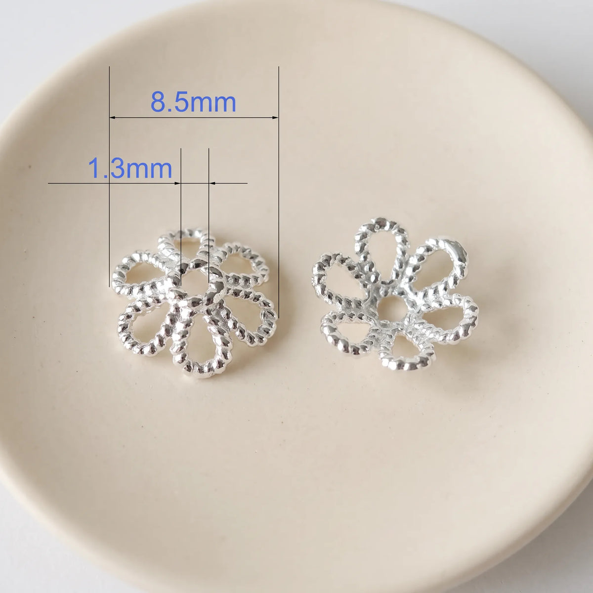 8.5mm textured flower 925 sterling silver bead cap with 1.3mm center hole