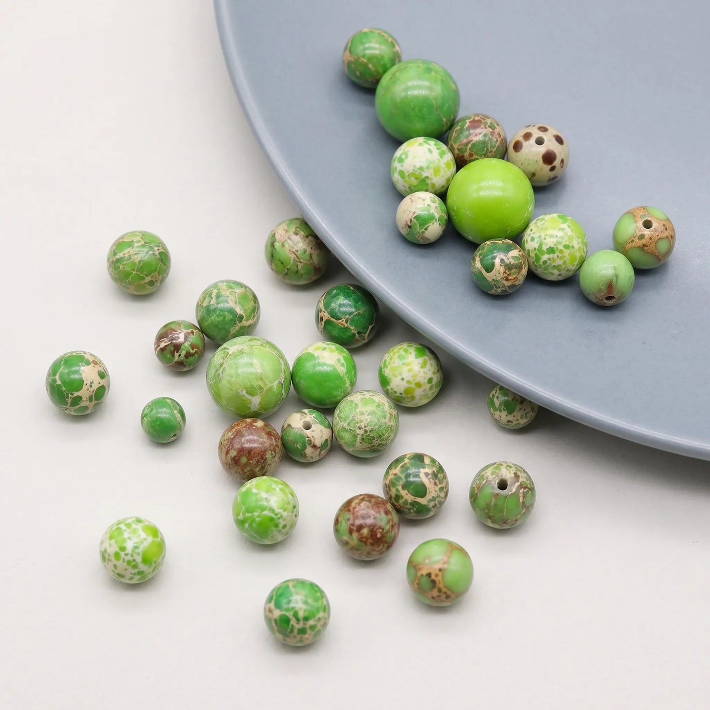 Round green sea sediment jasper beads with smooth surface
