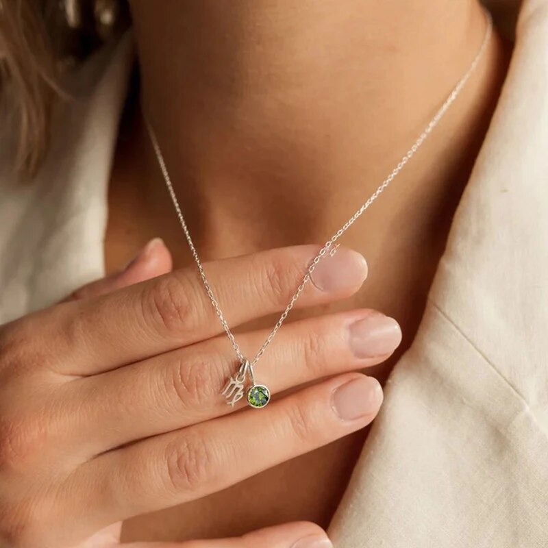 Jewelry Photography: Capturing the Sparkle and Shine