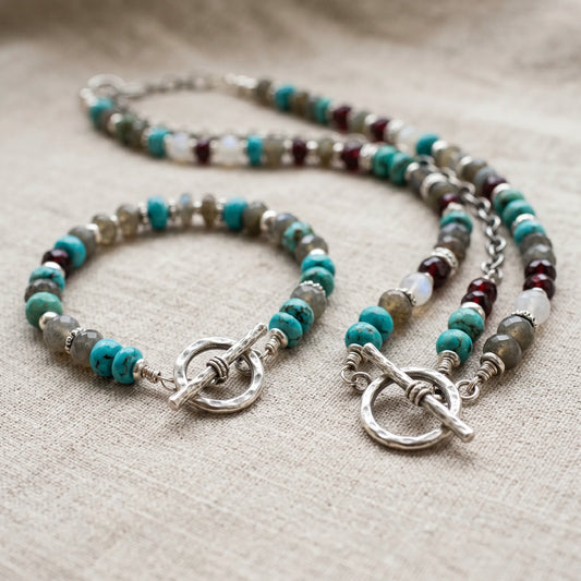 Toggle clasp used in a handmade necklace and bracelet design