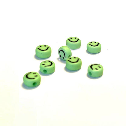 100 Stück 7 mm mehrfarbige Emoji-Lächeln-runde Acrylperlen