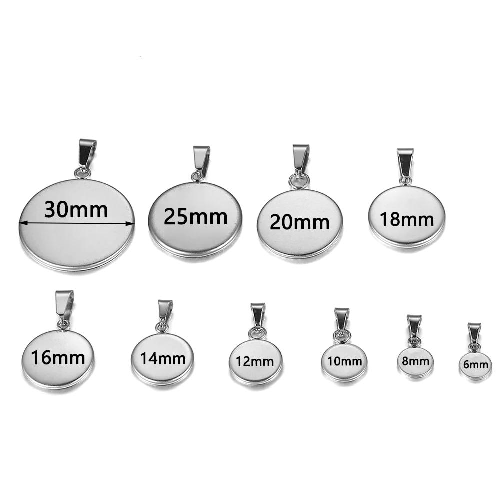 10 pendentifs en acier inoxydable de 6 à 30 mm.