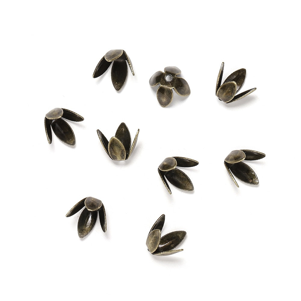 Vergoldete Blumenperlenkappen, 100 Stück