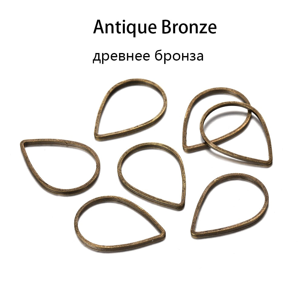 30 anneaux de saut colorés en forme de larme