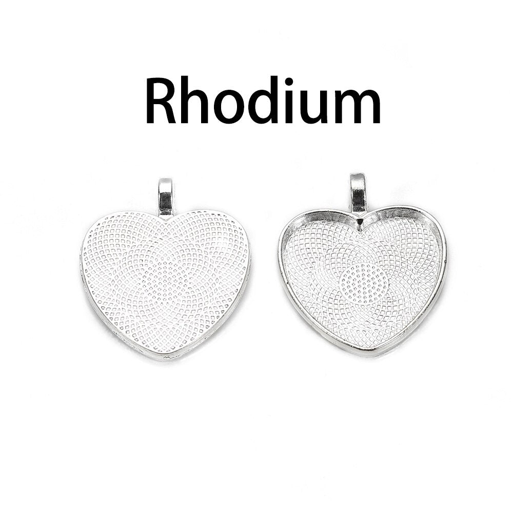 10pcs 25mm Heart-Shaped Cabochon Pendant Base