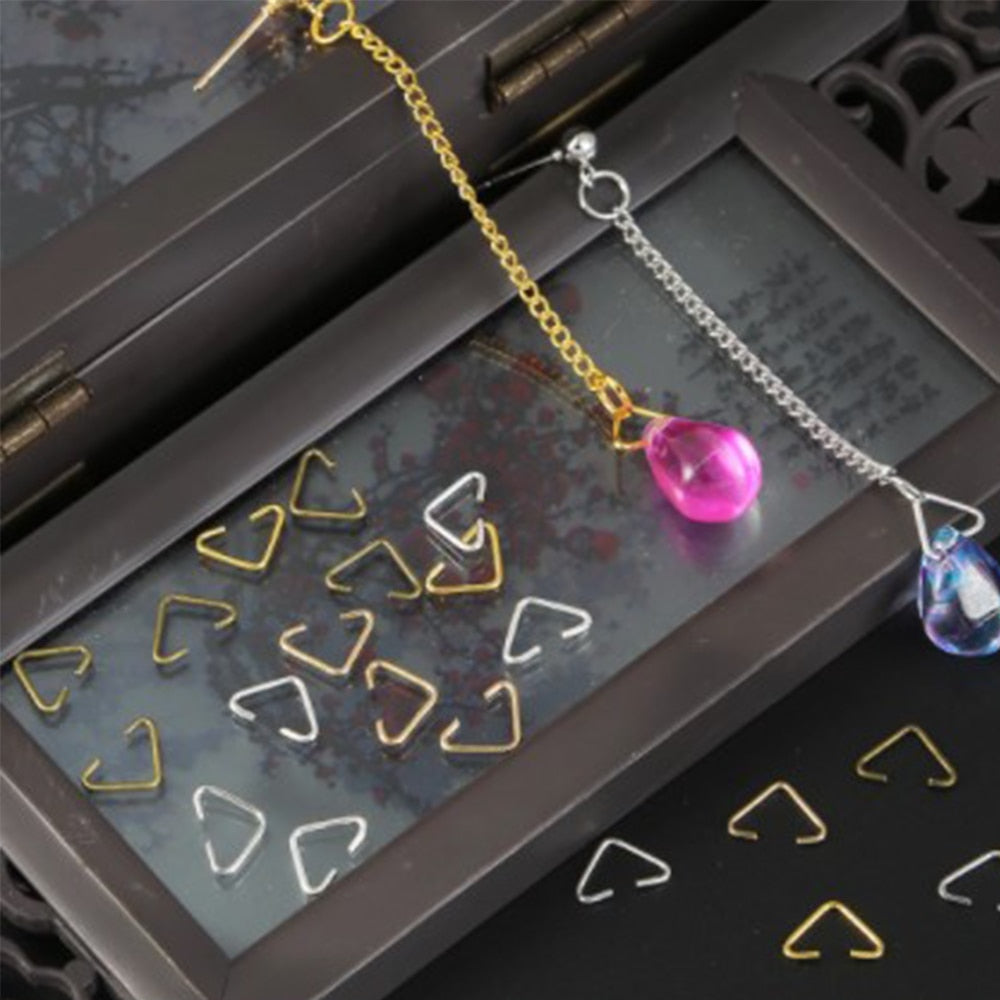 Triangle Clasps