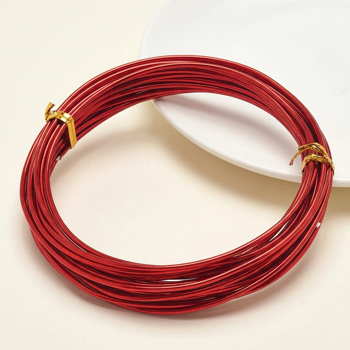 red anodized round aluminum craft wire for jewelry making