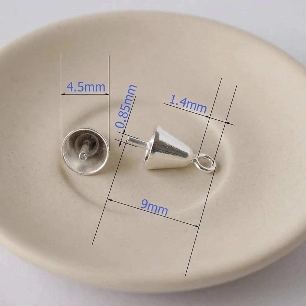 4-5mm-size.webp
Sterling silver pearl cup bail dimensions with 4.5mm cup, 0.85mm pin and 1.4mm loop
