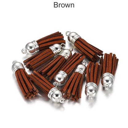 20 pendentifs en cuir vintage avec pompon de 38 mm.