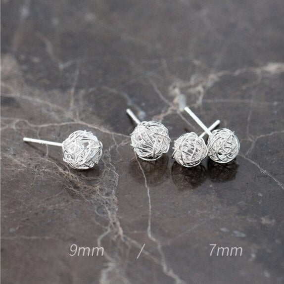 Round Clew Line Stud Earrings, 925 Sterling silver
