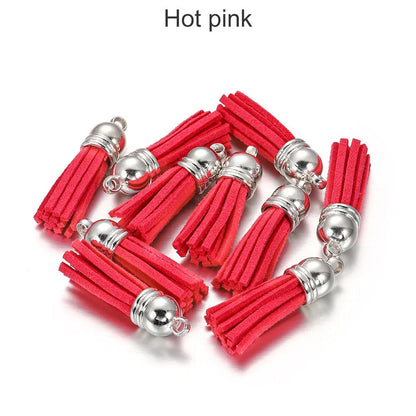 20 pendentifs en cuir vintage avec pompon de 38 mm.