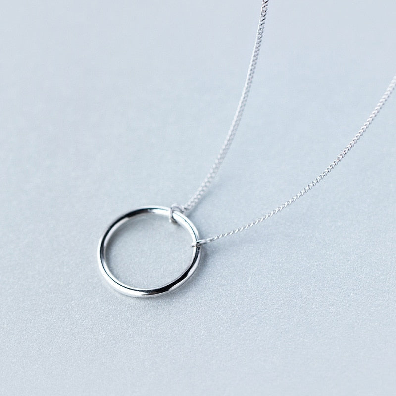 Classic Round Circle Pendant Necklace