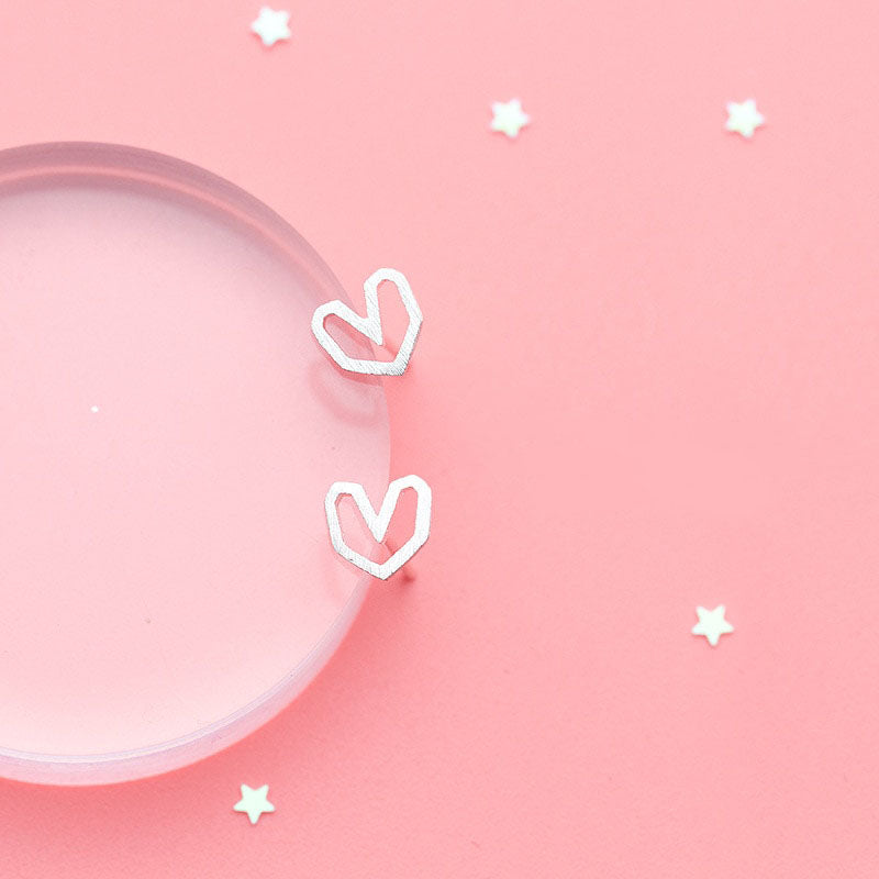 Boucles d'oreilles à tige coeurs à breloques givrées vintage