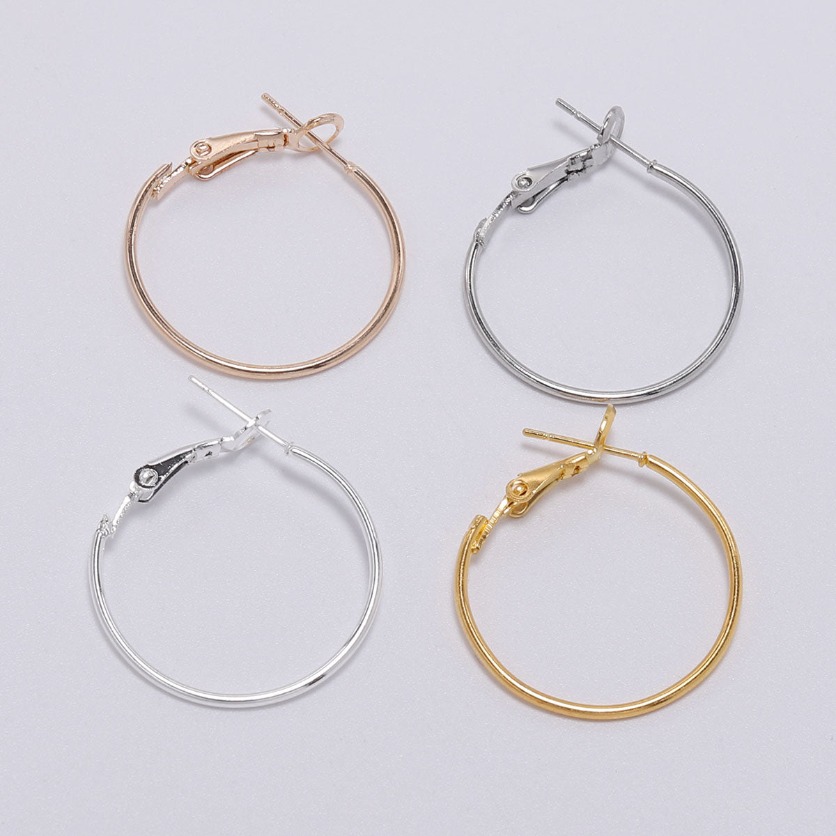 Boucles d'oreilles créoles rondes dorées de 20 à 50 mm