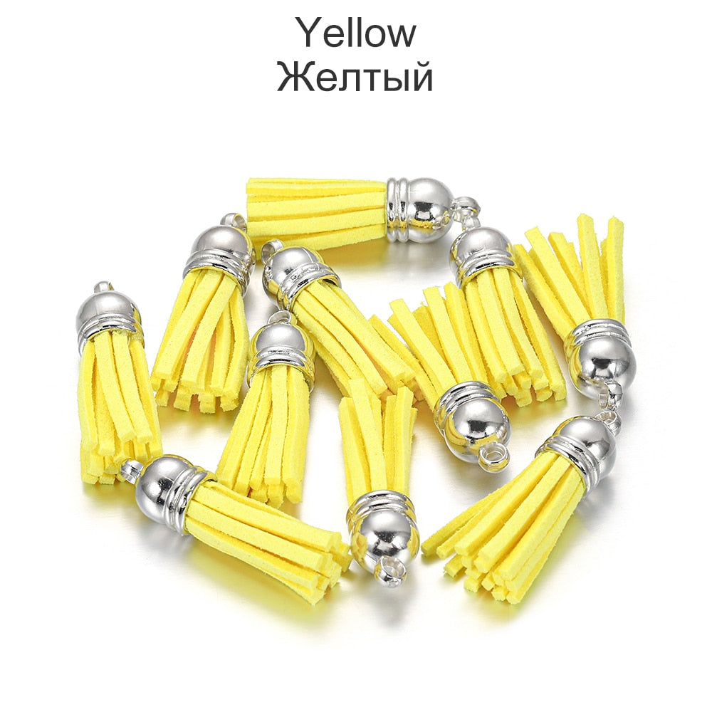 20 pendentifs en cuir vintage avec pompon de 38 mm.