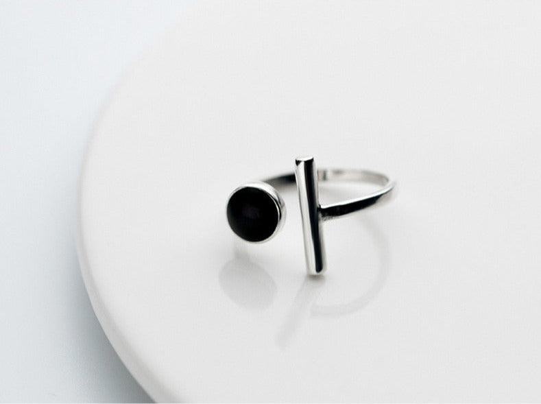 Schlichter geometrischer Silberring