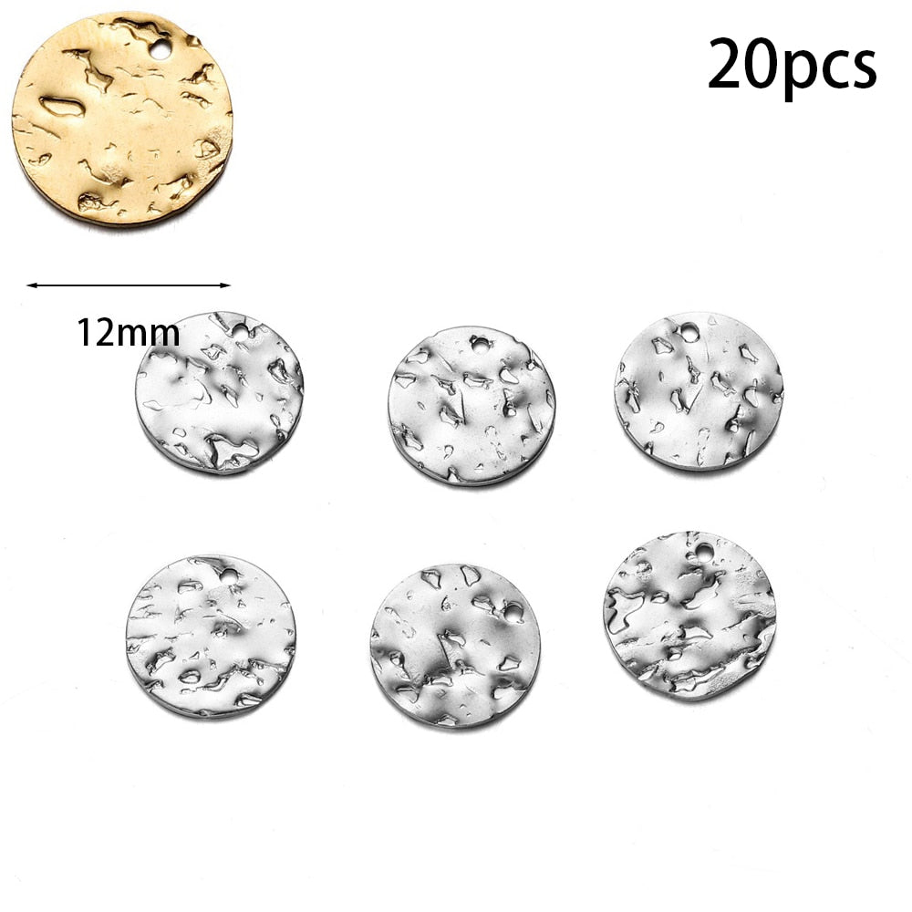 Runder Falten-Charms-Anhänger aus Edelstahl, 20–50 Stück