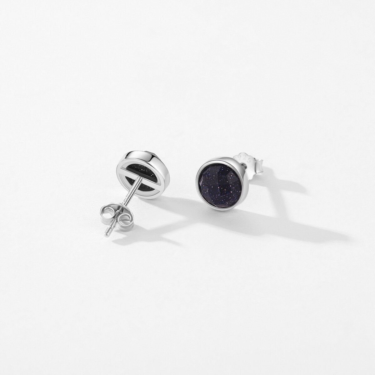 Aventurine Sparkling Round Stud Earrings