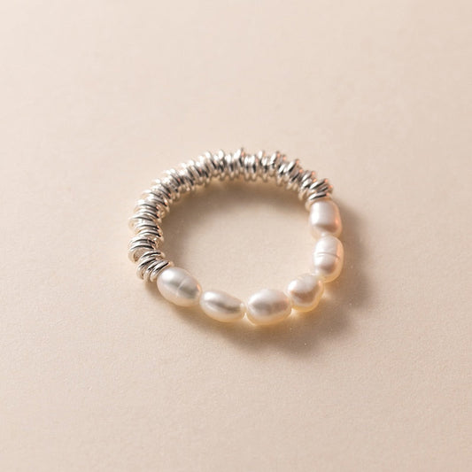 Exquisiter barocker Perlenring