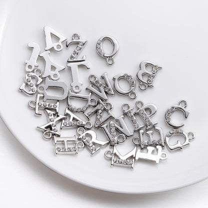 26 Stück Legierung eingelegte Strasssteine ​​AZ englische Buchstaben-Alphabet-Anhänger